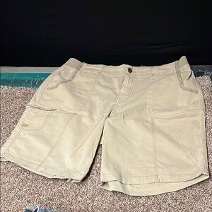 Women's Beige Cargo Shorts